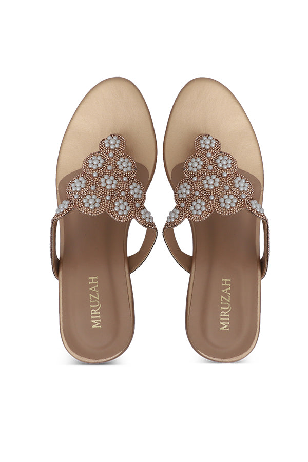 Golden Fancy Chappal (WSL001811)