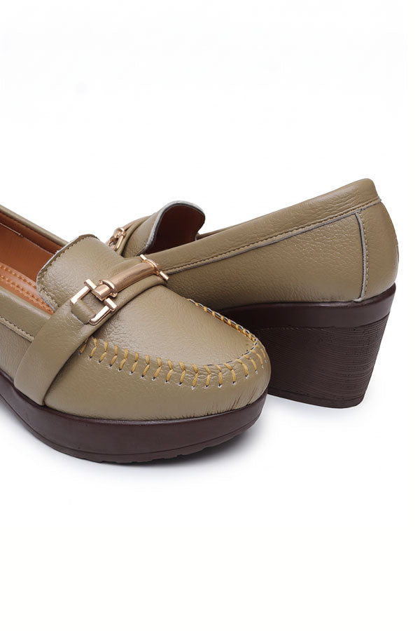 Olive Stitched Bit Hardware Platform Loafers WMC002317