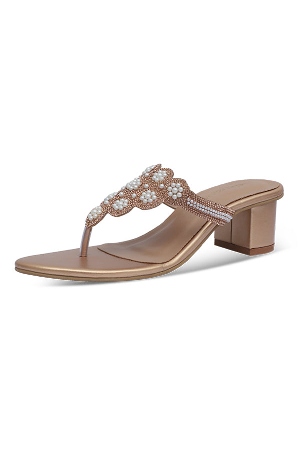 Golden Fancy Chappal (WSL001811)