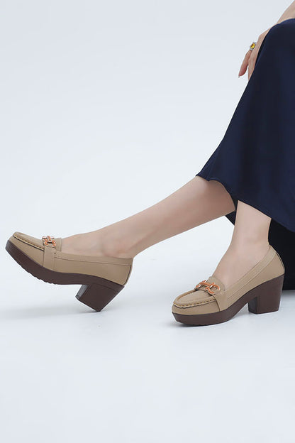 Women Moccasin Fawn WMC000308
