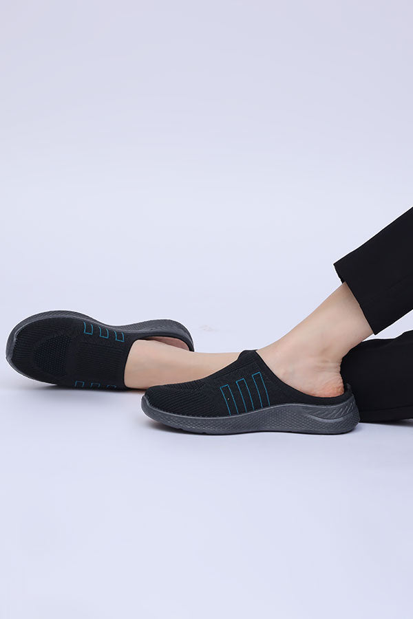 Women Sporty Back Less (Black) WBL000101