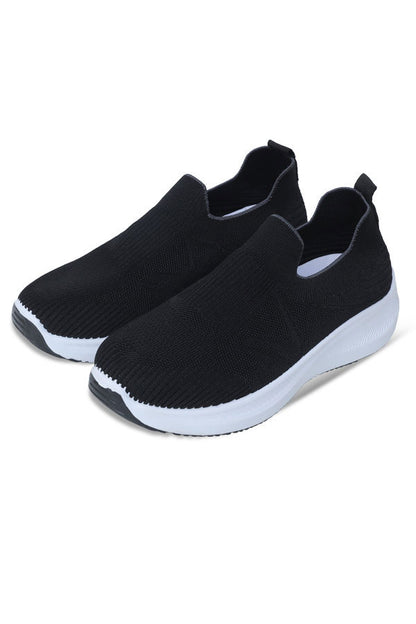 Women Slip On (Black) WSO000101