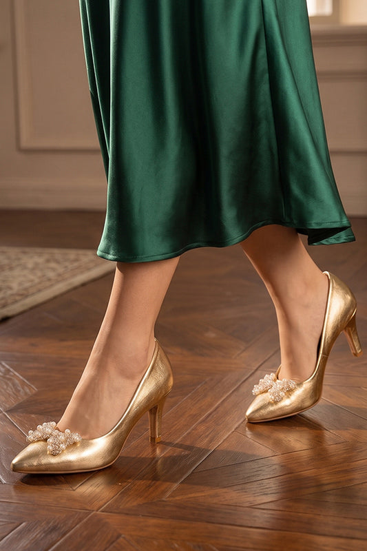 Gold Metallic Pearl Bow Court Pumps   WCS000311