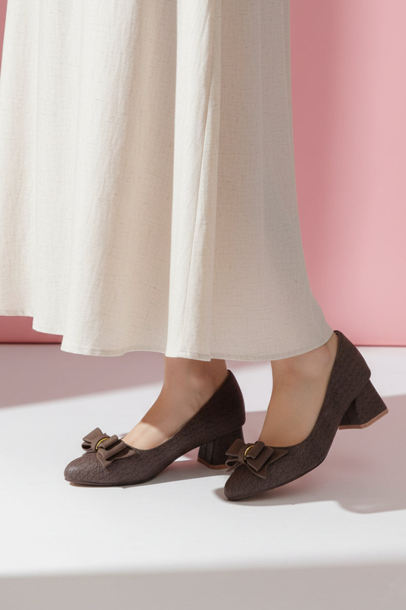 Women Court Shoe Brown WCS000102